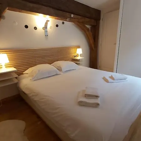 Centre Historique Tours, Confort, Charme 2/4 P Apartman *